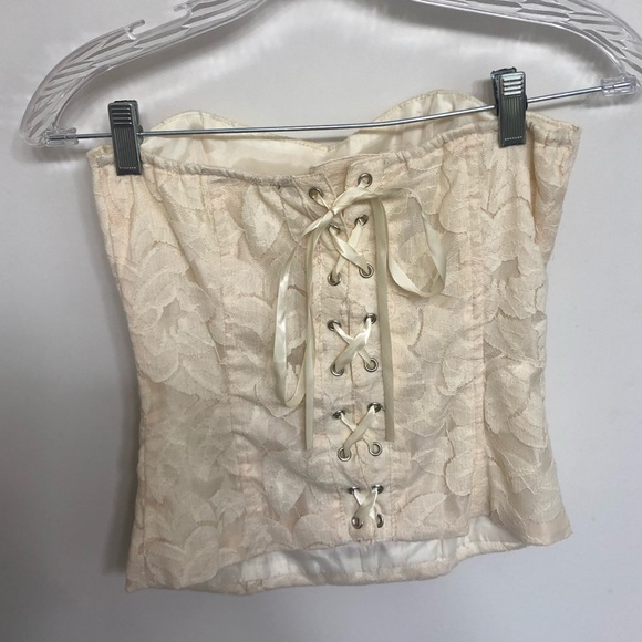 Cream Lace Lace-up corset size small - Picture 3 of 4